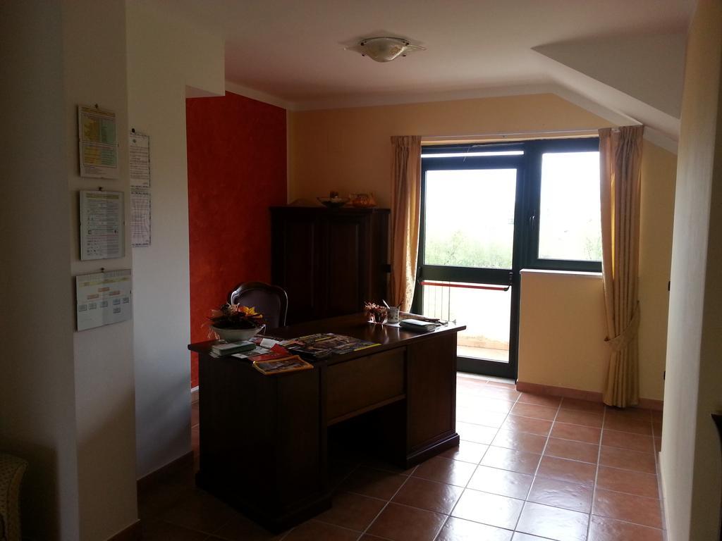 San Nicola Il Sole Hotel Albanella Екстериор снимка